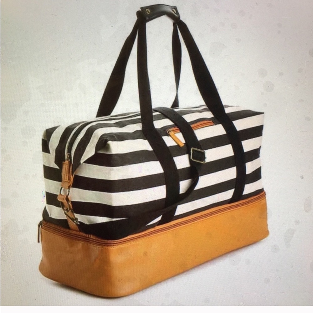DSW weekender